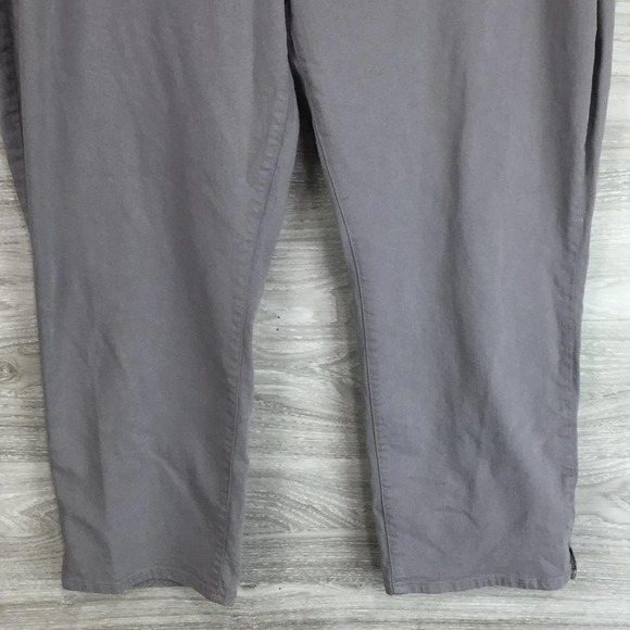 NYDJ NWT Curves 360 Slim Straight Sz 28S - Picture 5 of 8